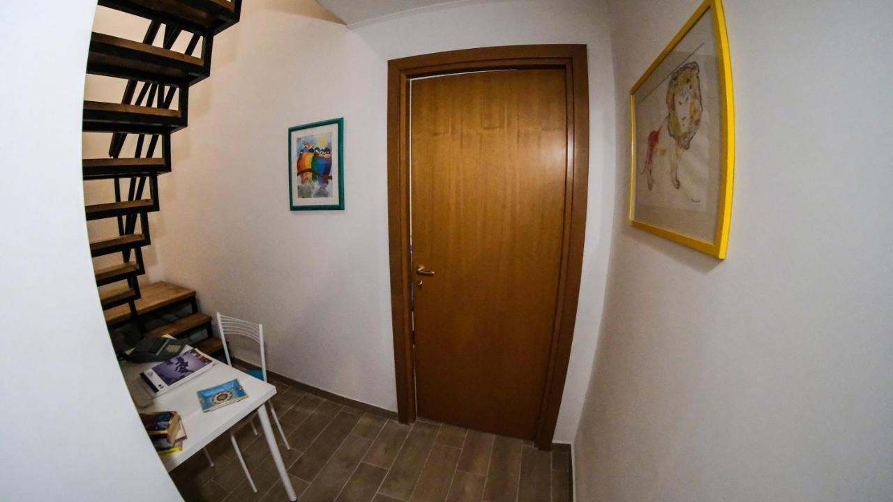 ホテル Casalauretta ナポリ エクステリア 写真
